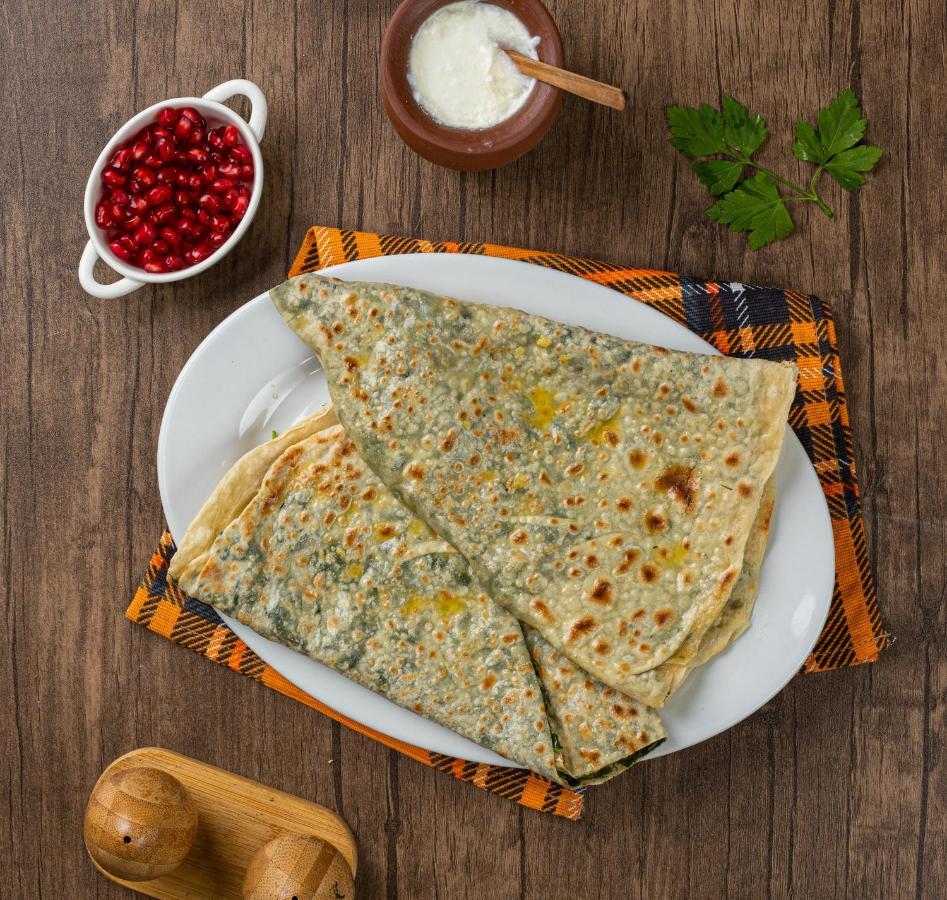 Sultan Makan Cuxuryurd Kültér fotó